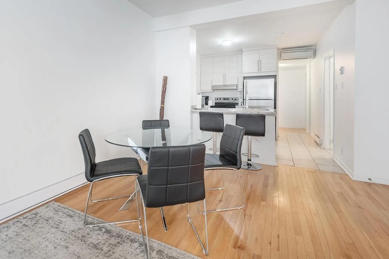 Appartement Aaa Location Condo & Free Parking Montréal